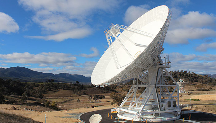 基站、信号设备